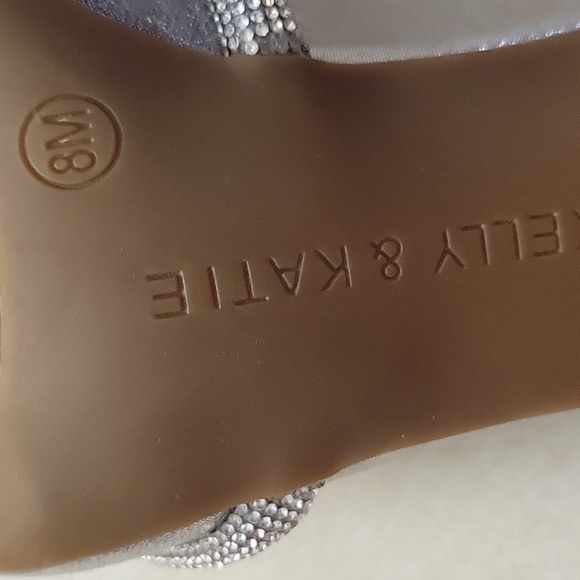 Silver Slippers - Picture 9 of 12